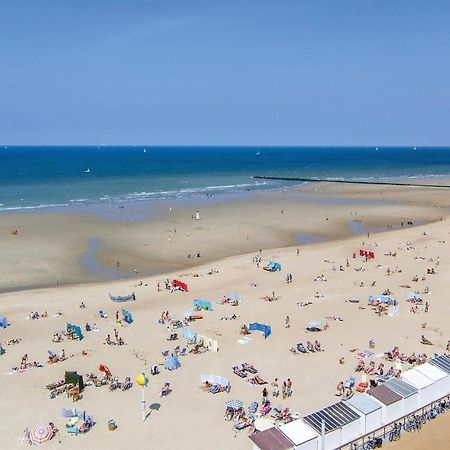 Stunning apartment in Oostende w/ WiFi&2 Bedrooms Exterior foto